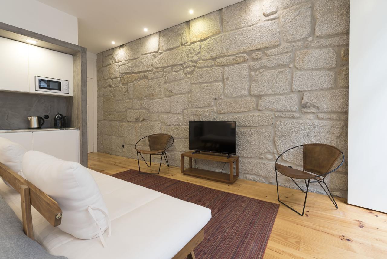 Lovelystay - Rico'S Apartment - Almada 1ºf Porto Eksteriør bilde