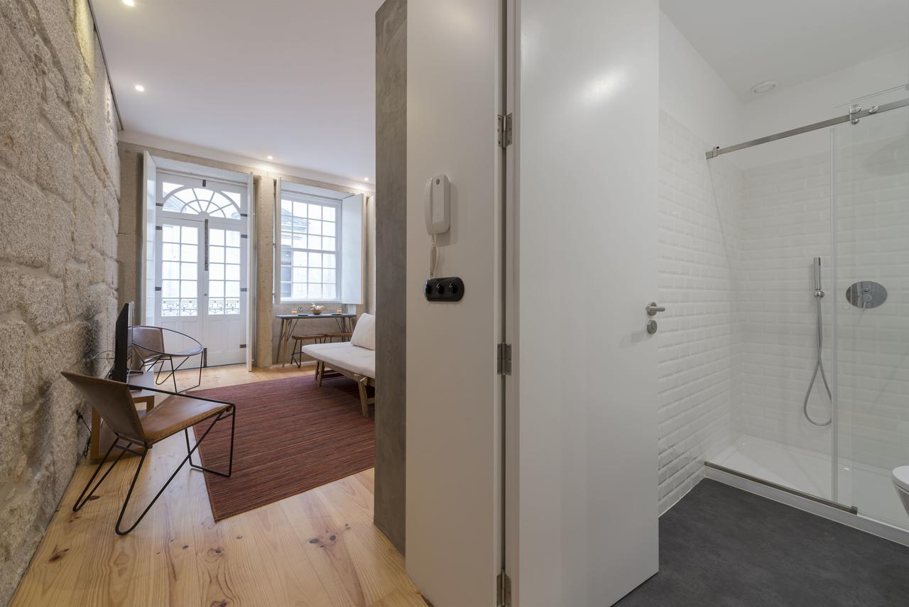 Lovelystay - Rico'S Apartment - Almada 1ºf Porto Eksteriør bilde